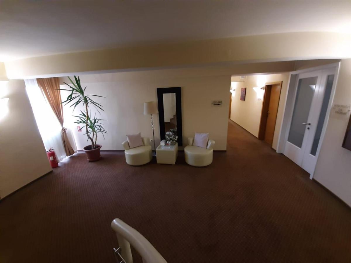 Hotel Garic Garesnica Esterno foto