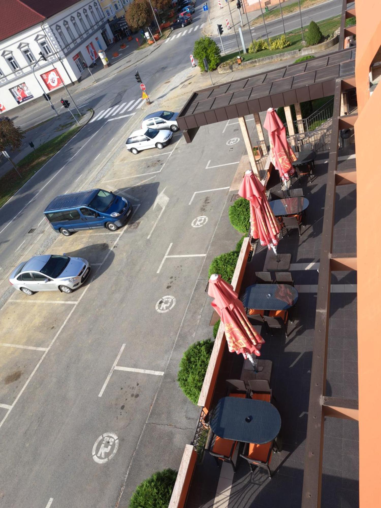 Hotel Garic Garesnica Esterno foto