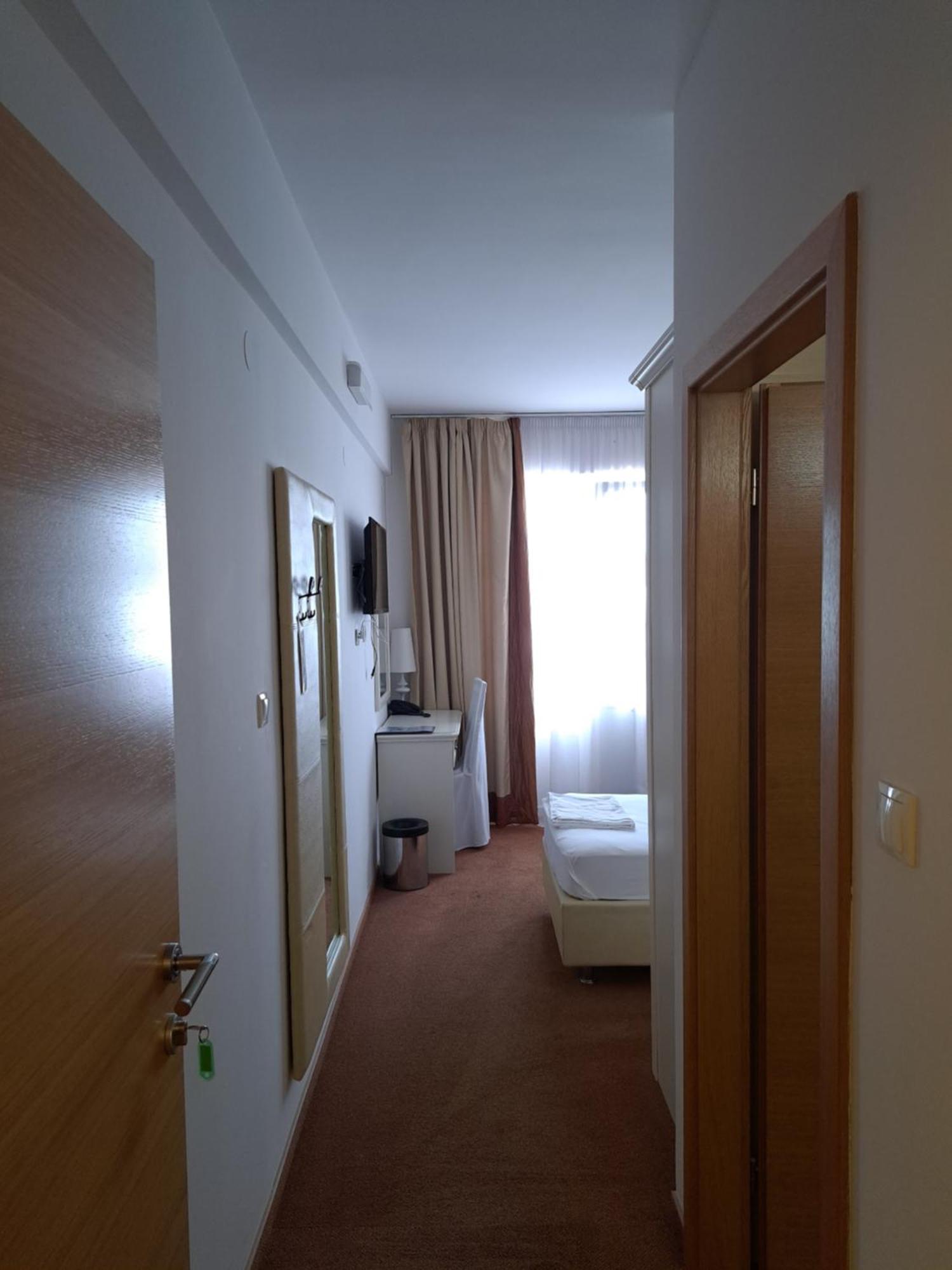 Hotel Garic Garesnica Esterno foto