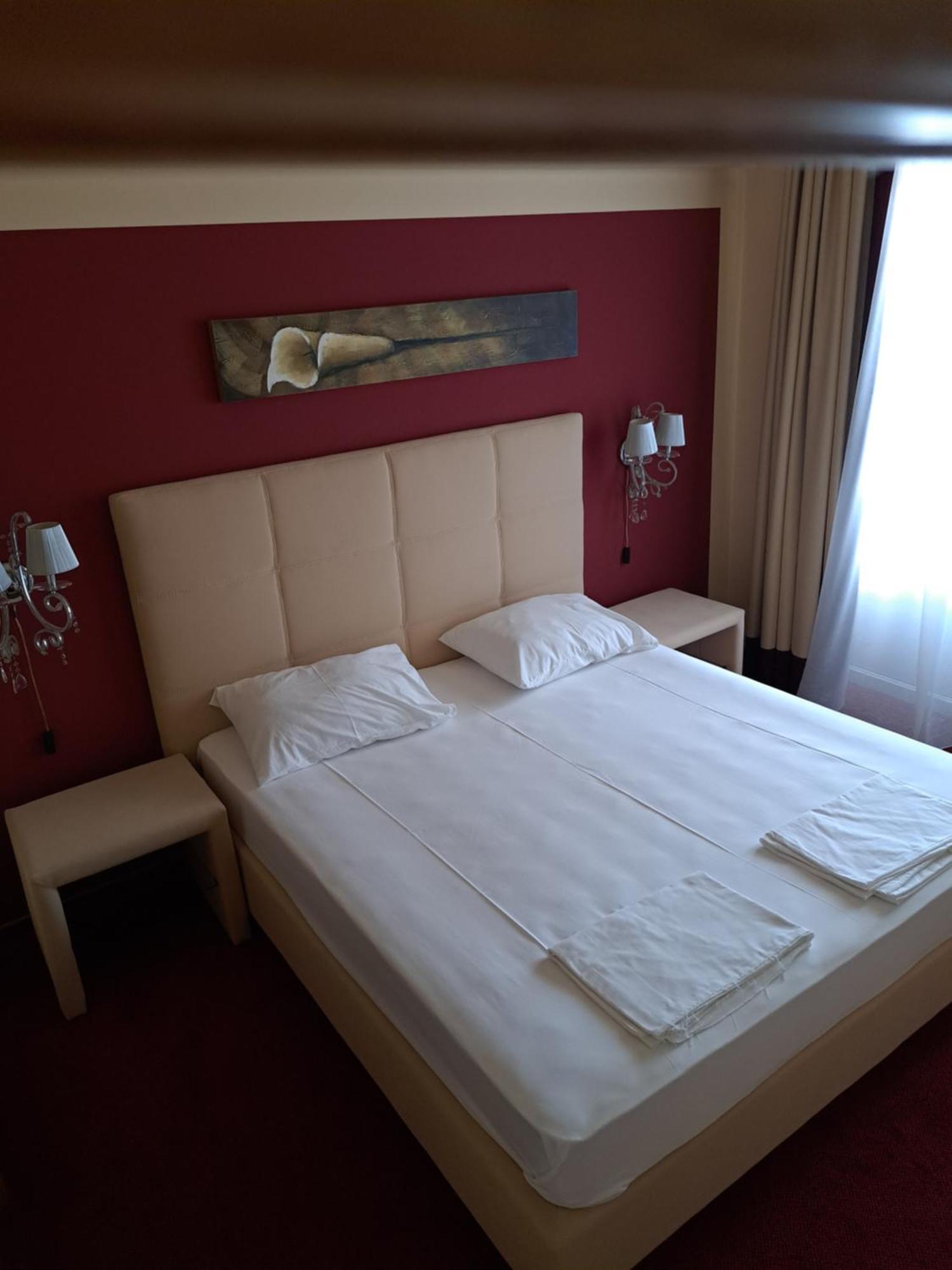 Hotel Garic Garesnica Esterno foto